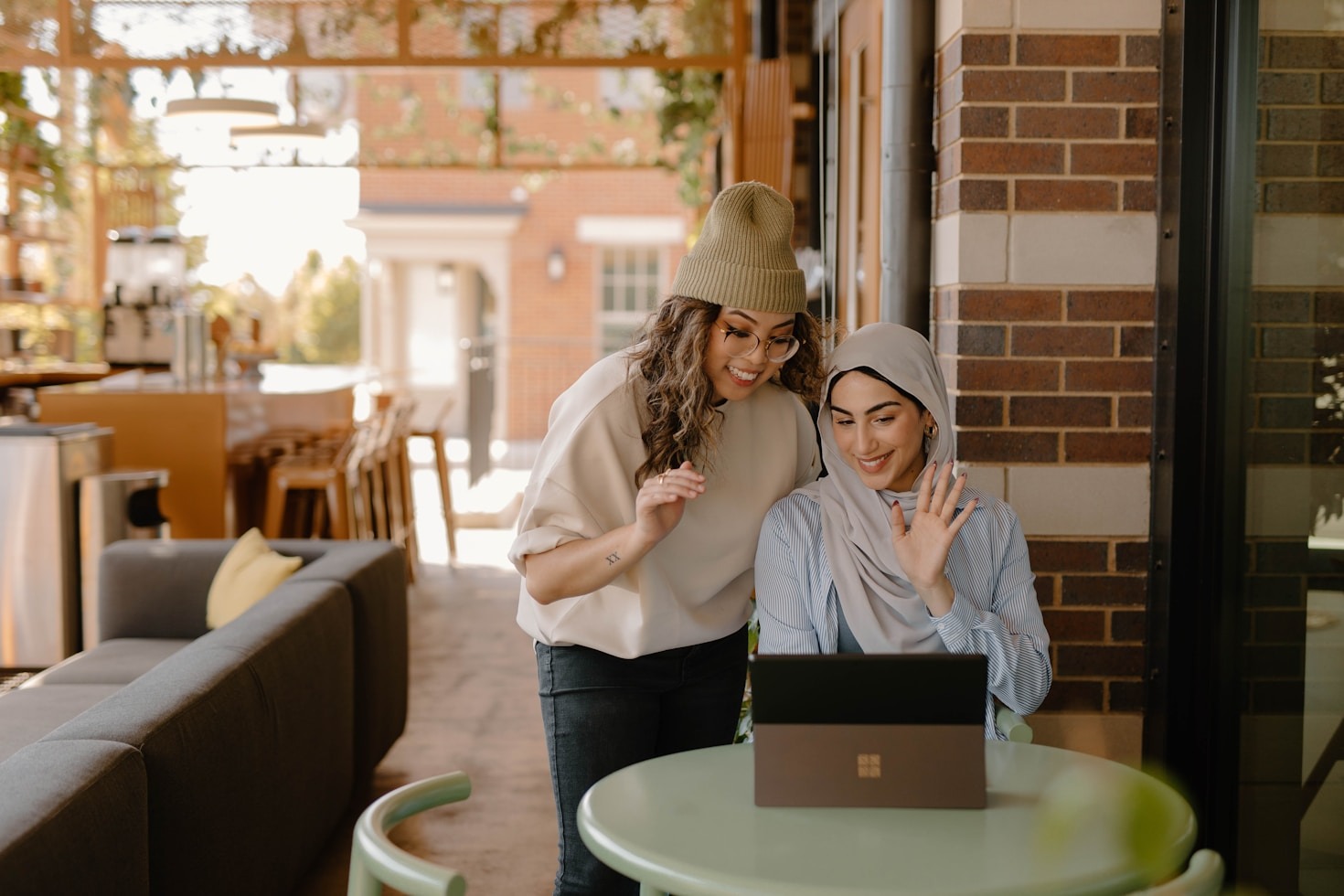 Osmibe: The Key to Seamless Online Transactions